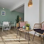 L'éclat De Camargue - Grand T2 Rénové 49 M2, Wifi, Centre&plage à 200m Appartamento