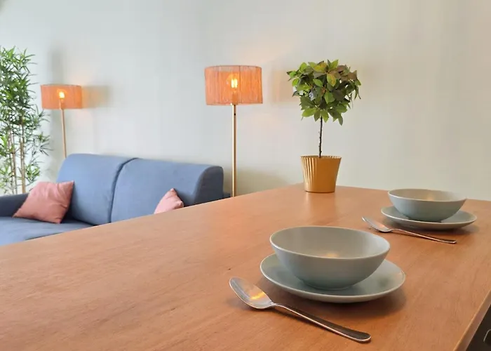 L'eclat De Camargue - Grand T2 Renove 49 M2, Wifi, Centre & A 200m * لا غراند موت